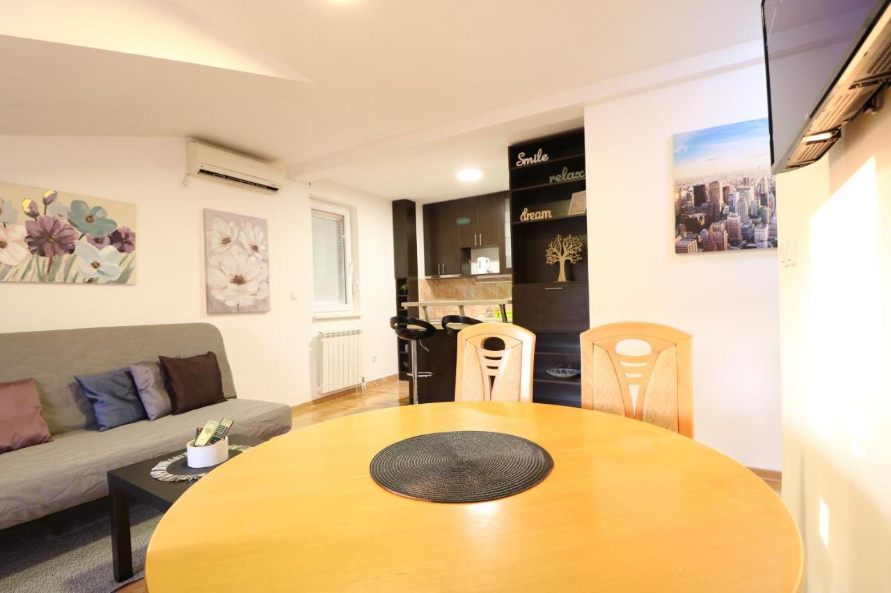 Flat 23 Apartment Белград Екстериор снимка